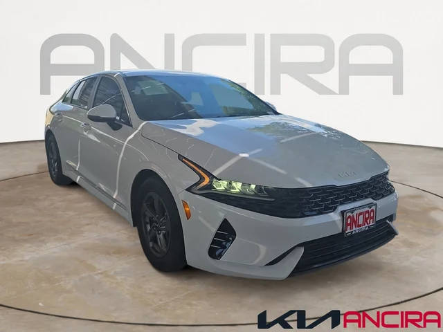 2023 Kia K5 LXS FWD photo