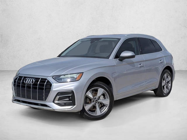 2022 Audi Q5 Premium Plus AWD photo