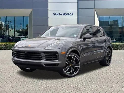 2022 Porsche Cayenne  AWD photo