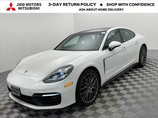 2022 Porsche Panamera 4 Platinum Edition AWD photo