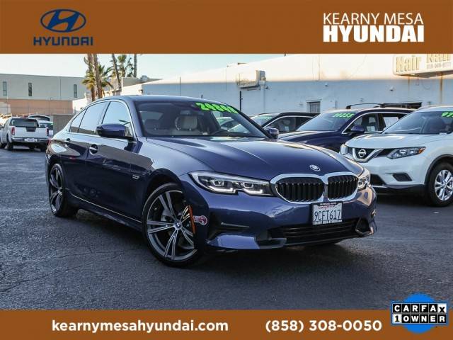 2022 BMW 3 Series 330e RWD photo