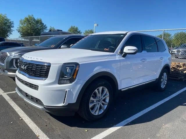 2022 Kia Telluride LX AWD photo