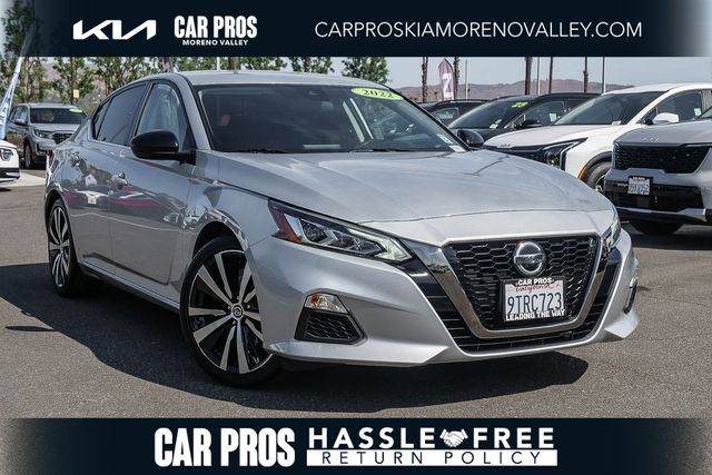 2022 Nissan Altima 2.5 SR FWD photo