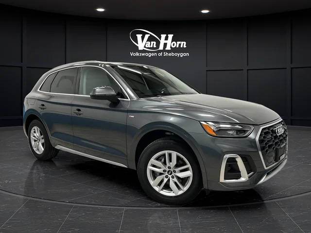 2022 Audi Q5 S line Premium AWD photo