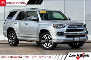 2022 Toyota 4Runner Limited 4WD photo
