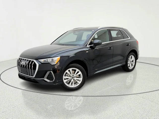 2022 Audi Q3 S line Premium AWD photo