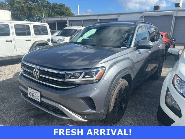 2022 Volkswagen Atlas 2.0T SE w/Technology AWD photo