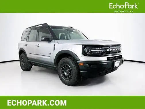 2021 Ford Bronco Sport Outer Banks 4WD photo