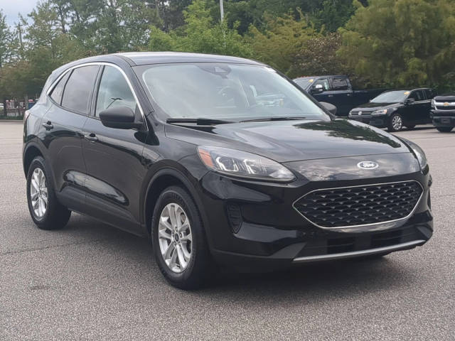2022 Ford Escape SE FWD photo
