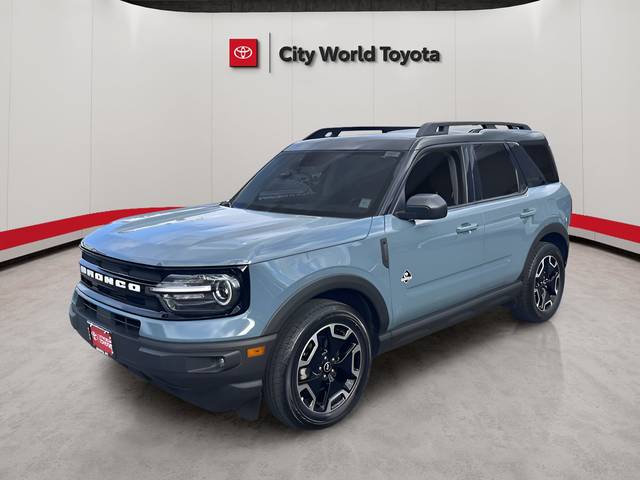 2022 Ford Bronco Sport Outer Banks 4WD photo