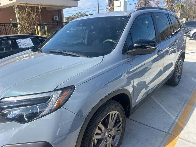 2022 Honda Pilot Sport FWD photo