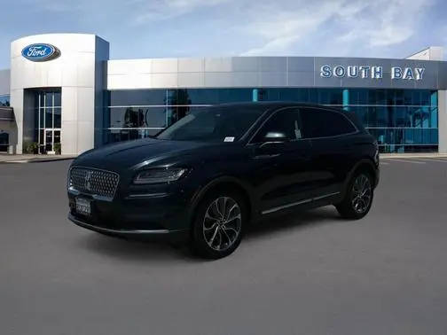 2022 Lincoln Nautilus Reserve FWD photo