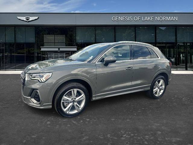 2022 Audi Q3 S line Premium Plus AWD photo