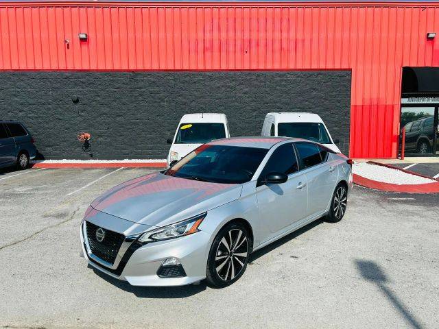 2022 Nissan Altima 2.5 SR FWD photo