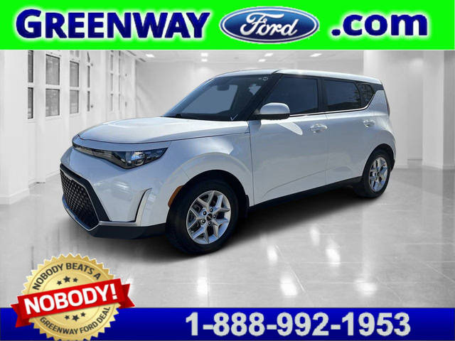 2023 Kia Soul LX FWD photo