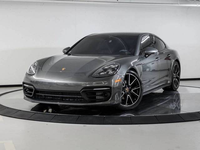 2023 Porsche Panamera Platinum Edition RWD photo