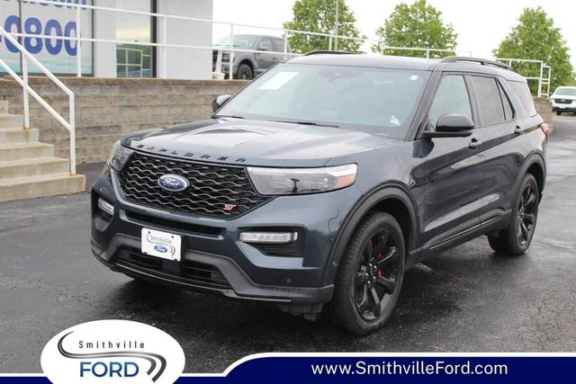2022 Ford Explorer ST 4WD photo