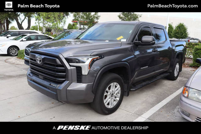 2022 Toyota Tundra SR5 4WD photo