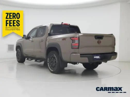 2022 Nissan Frontier PRO-4X 4WD photo