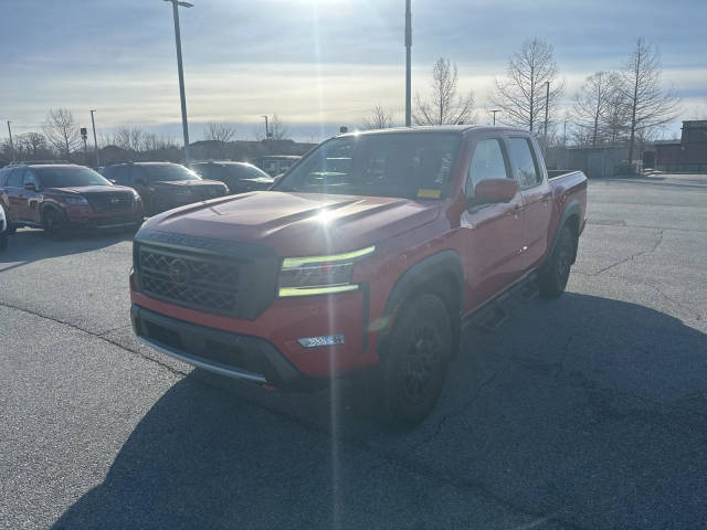 2022 Nissan Frontier PRO-4X 4WD photo