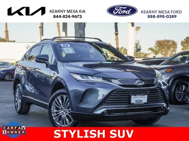 2022 Toyota Venza XLE AWD photo