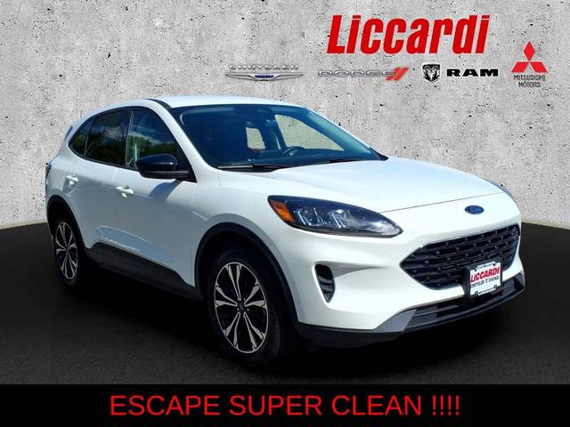 2022 Ford Escape SE AWD photo