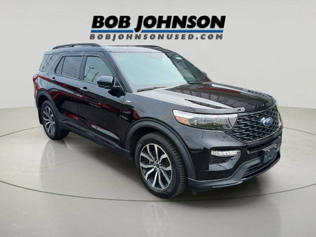 2022 Ford Explorer ST-Line 4WD photo