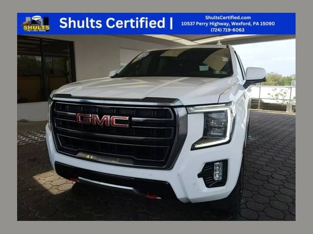 2022 GMC Yukon AT4 4WD photo