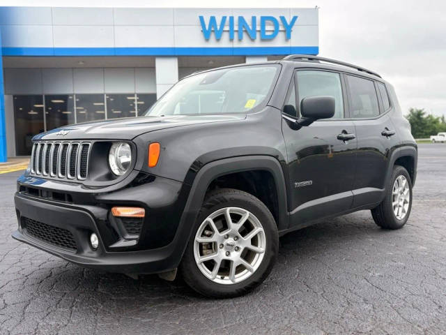 2022 Jeep Renegade Latitude 4WD photo