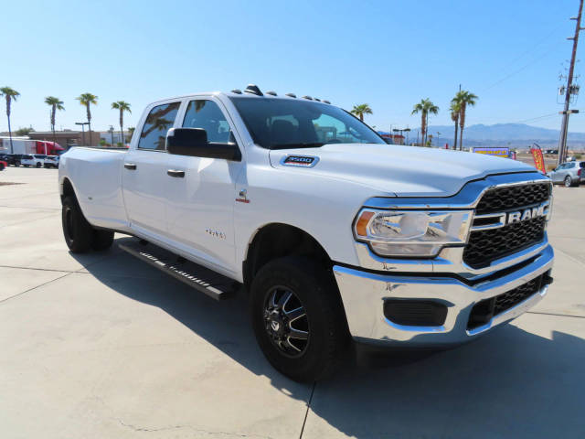 2022 Ram 3500 Tradesman 4WD photo