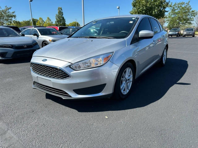 2018 Ford Focus SE FWD photo