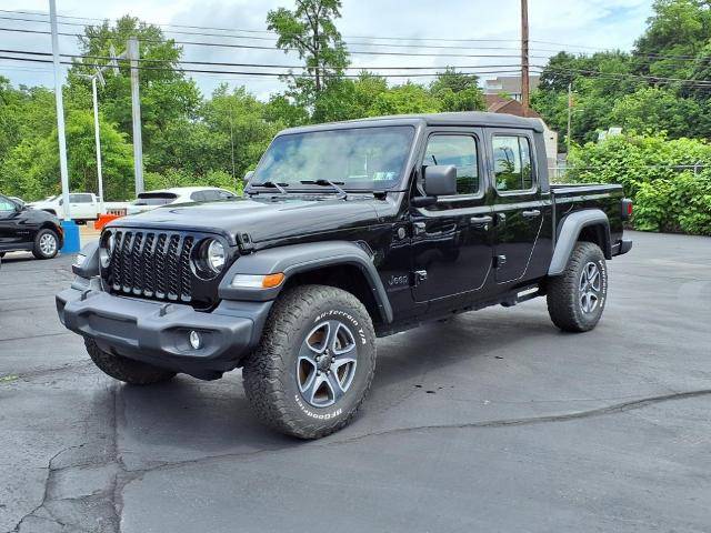 2022 Jeep Gladiator Sport 4WD photo