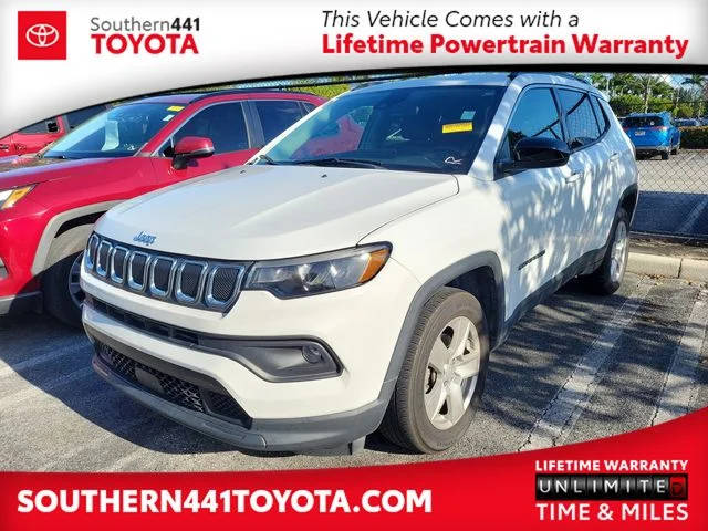 2022 Jeep Compass Latitude 4WD photo