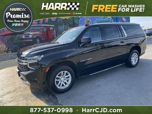 2022 Chevrolet Suburban LS 4WD photo