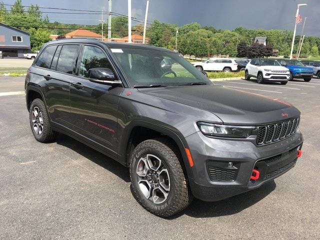 2022 Jeep Grand Cherokee Trailhawk 4WD photo