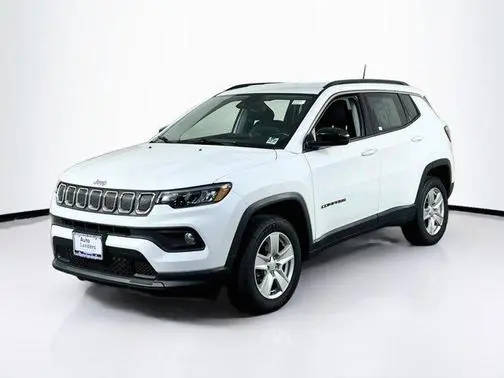 2022 Jeep Compass Latitude 4WD photo