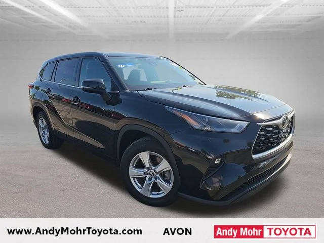 2022 Toyota Highlander LE FWD photo