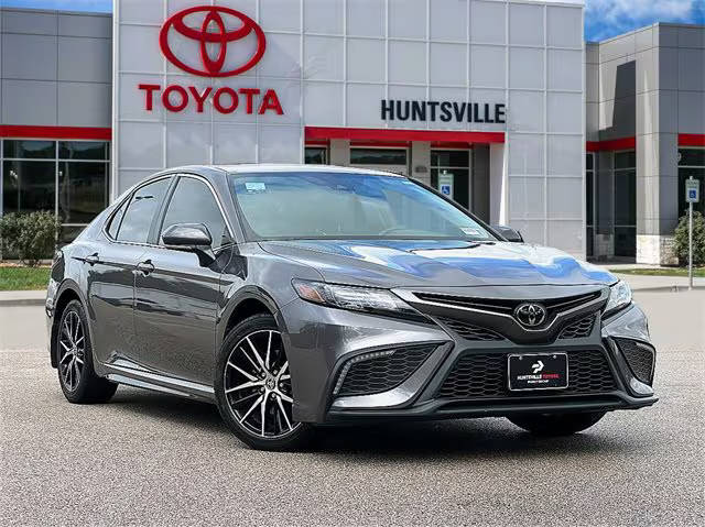 2022 Toyota Camry SE FWD photo