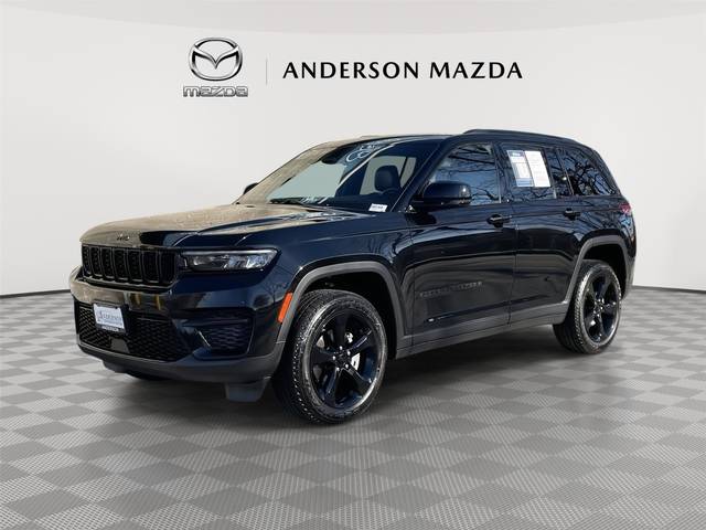 2022 Jeep Grand Cherokee Altitude 4WD photo