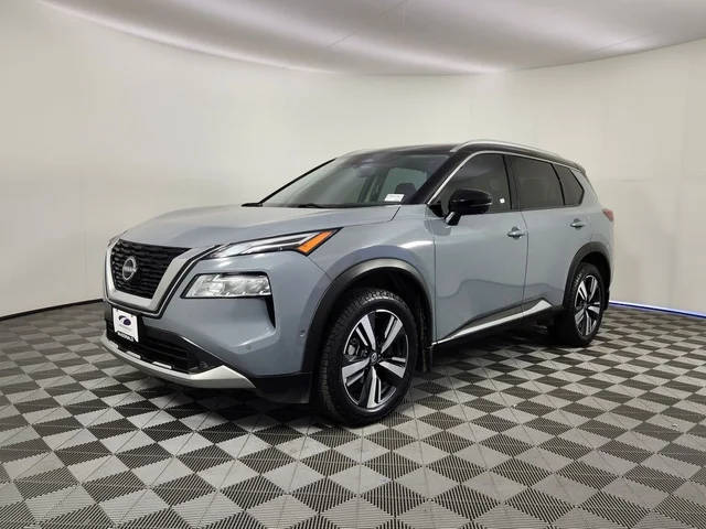 2022 Nissan Rogue Platinum AWD photo
