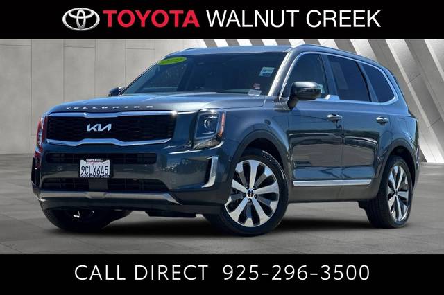 2022 Kia Telluride S FWD photo
