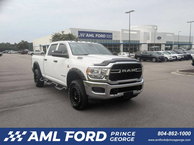 2022 Ram 3500 Tradesman 4WD photo