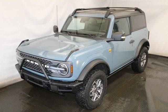 2022 Ford Bronco 2 Door Badlands 4WD photo