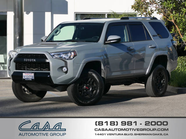 2017 Toyota 4Runner SR5 4WD photo