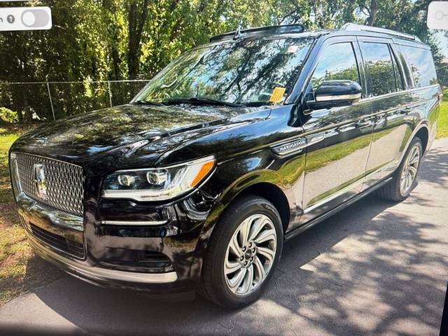 2022 Lincoln Navigator L Reserve 4WD photo