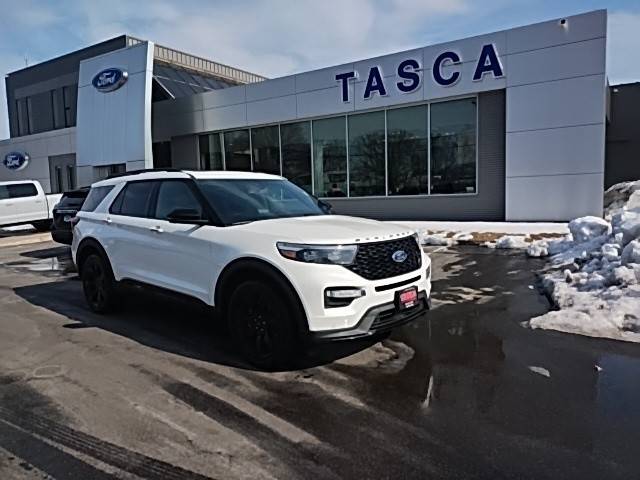 2022 Ford Explorer ST 4WD photo