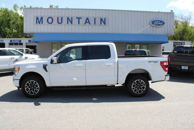2022 Ford F-150 LARIAT 4WD photo
