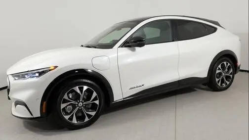 2022 Ford Mustang Mach-E Premium AWD photo