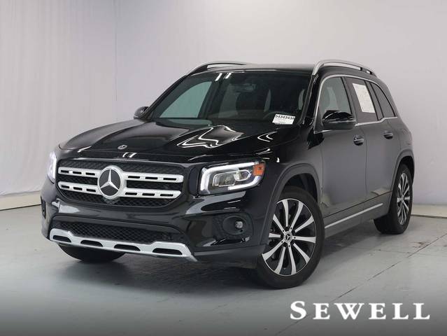 2022 Mercedes-Benz GLB-Class GLB 250 FWD photo