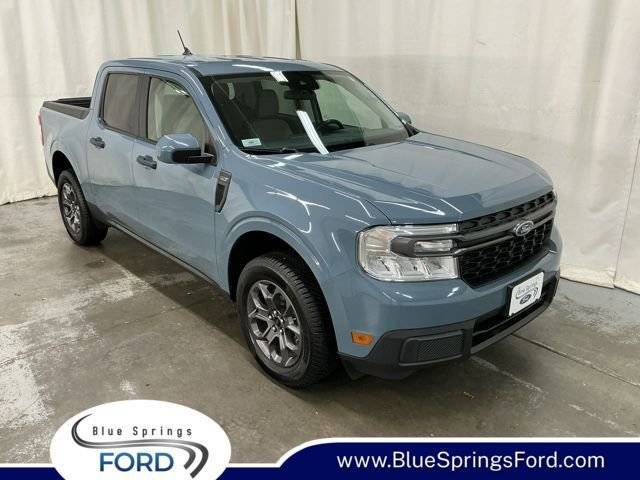 2022 Ford Maverick XLT FWD photo